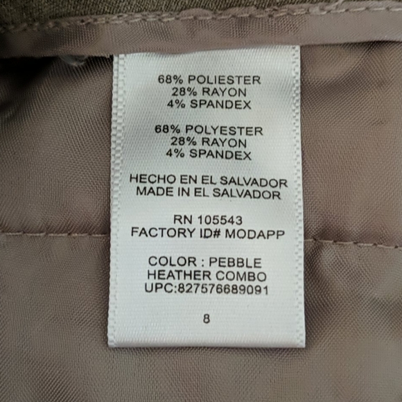 Dress shorts - Picture 4 of 6